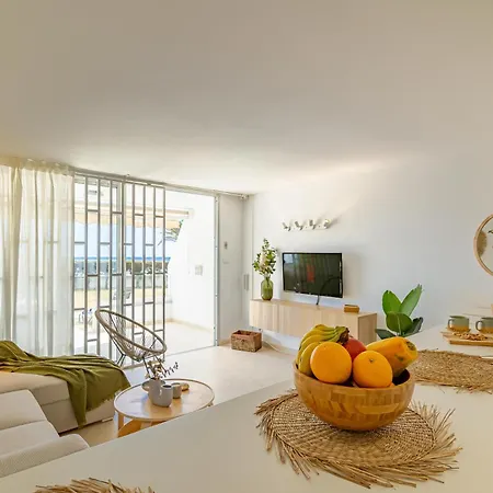Canarian - Firstline Burras Apartment *